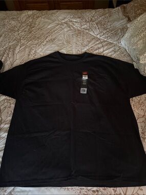 Hanes Men's Classic Black Crewneck T-Shirt